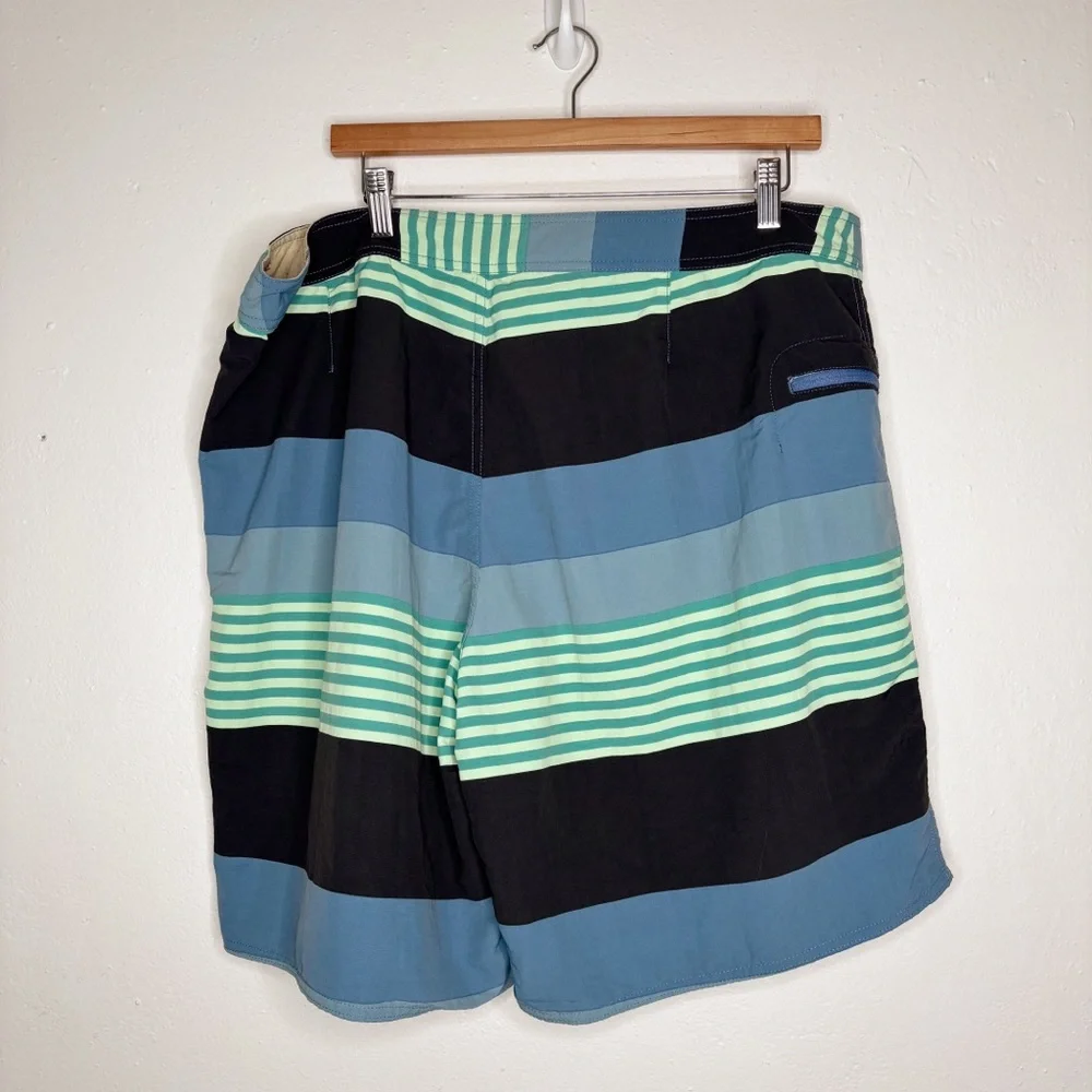 Patagonia Wavefarer Striped Board Shorts Size 40 EUC